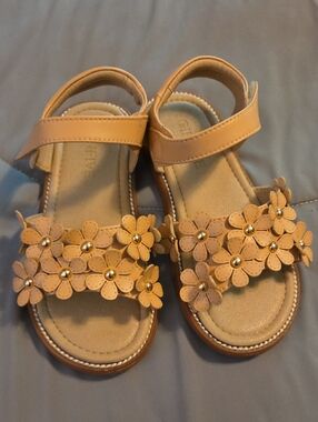 Ginfive Toddler Flower Girls Flat Sandals - Size 10M